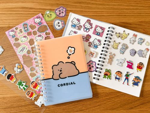 再ブーム中のシール帳がセリアで買える種類や売り場・使い心地レビュー