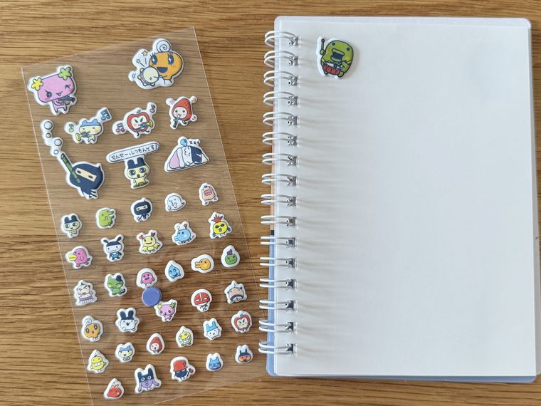 シール帳にはったたまごっち プチプチシール2