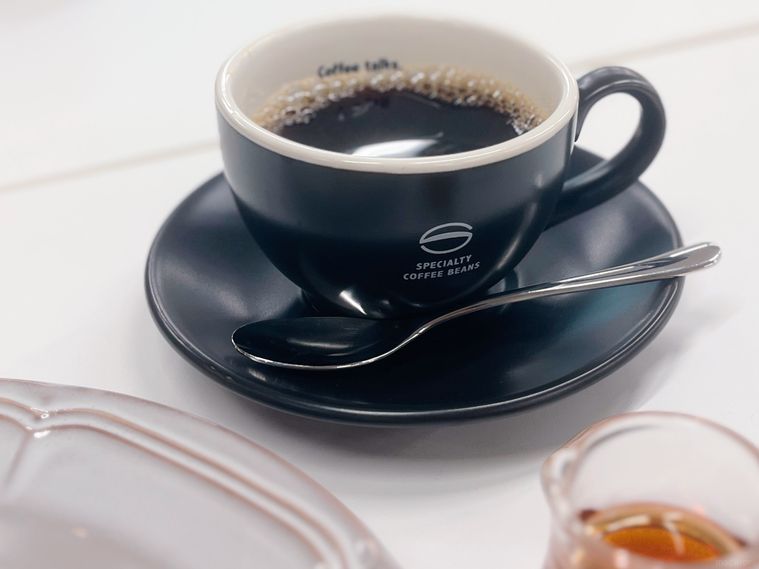 カップに入ったコーヒー