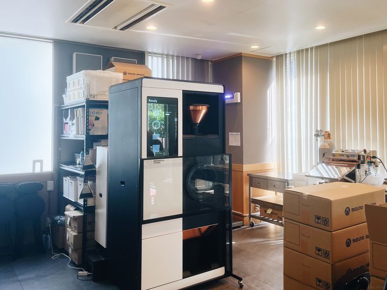 CUnitedの焙煎所の中