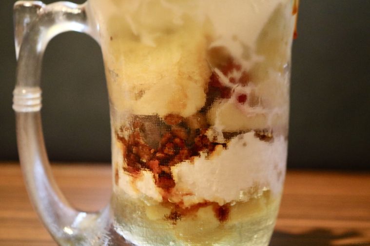 ジョッキパフェおいもの中心部分