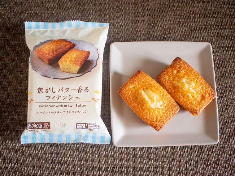 ローソン焦がしバター香るフィナンシェのパッケージと白いお皿にのせたフィナンシェ