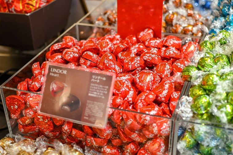 リンツリンドールが販売されている様子