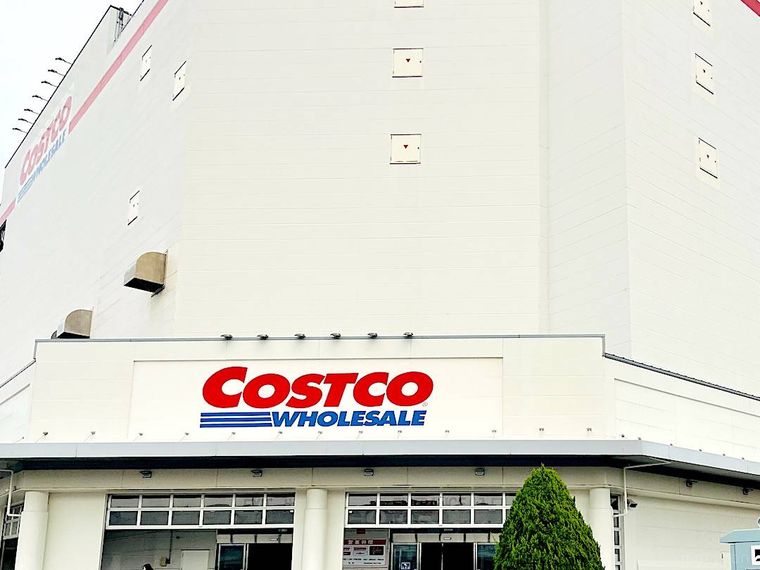 コストコ倉庫店の外観