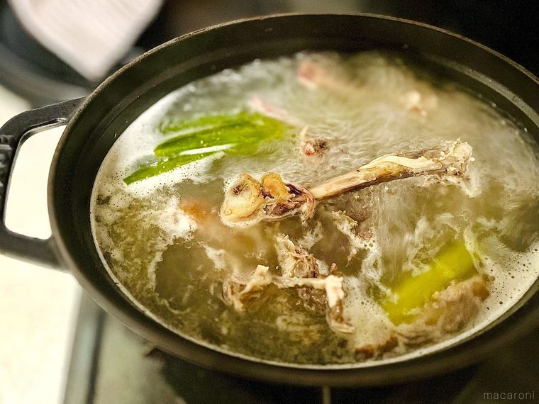 スープが沸騰しているところ