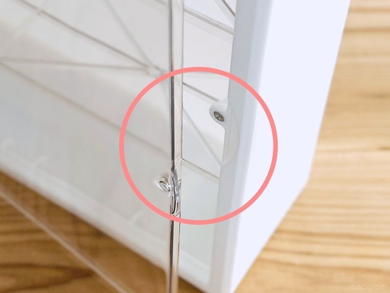 ダイソーコレクションボックスの扉に付いているマグネット