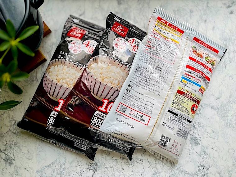 コストコもち麦の小分けパック3袋のパッケージ