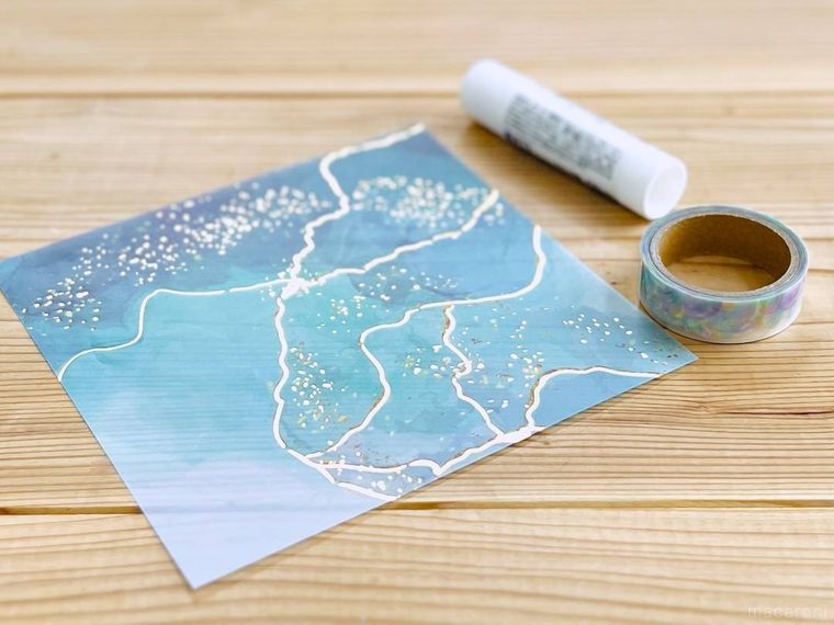 折り紙、のり、テープ