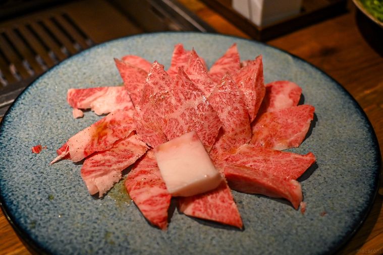 カットされたお肉のアップ