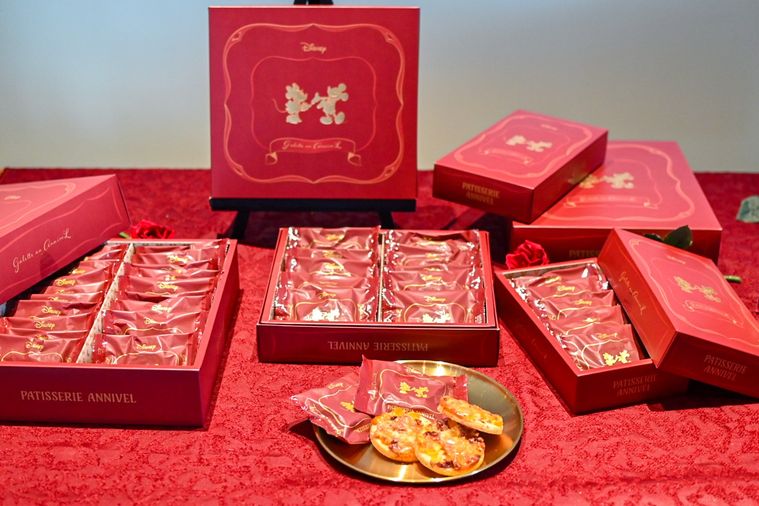 焼菓子のパッケージ