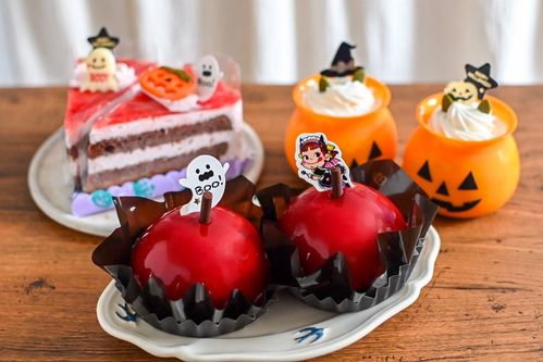 不二家のハロウィン限定ケーキスイーツを食べ比べ真っ赤なりんごやオバケのプリンが登場