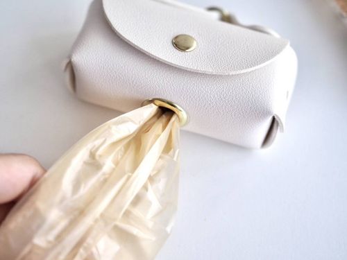 ダイソーのごみ袋ホルダーが想像以上に便利220円で高見えのアイテムをレビュー