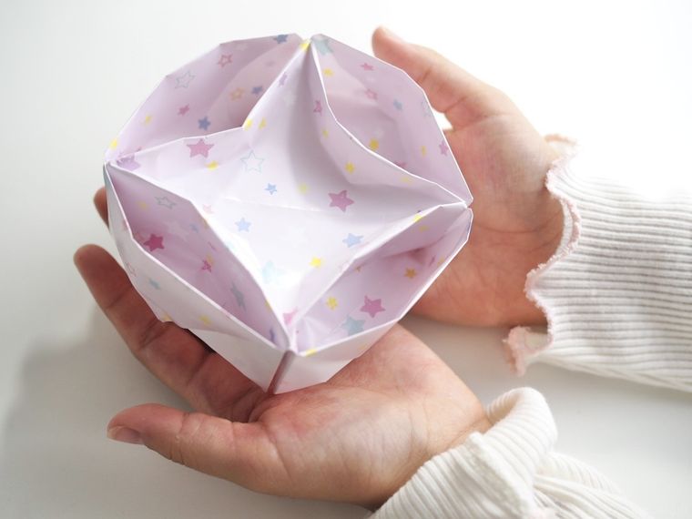 折り紙で作った仕切り皿