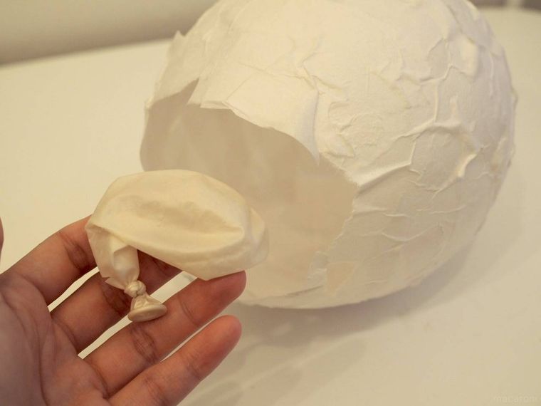 風船を割ったところ