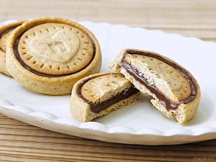 ヌテラビスケットの断面