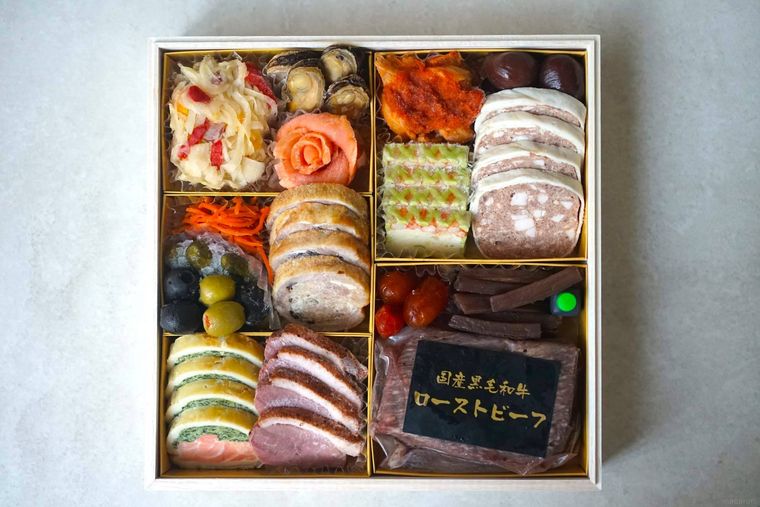 ローストビーフの段