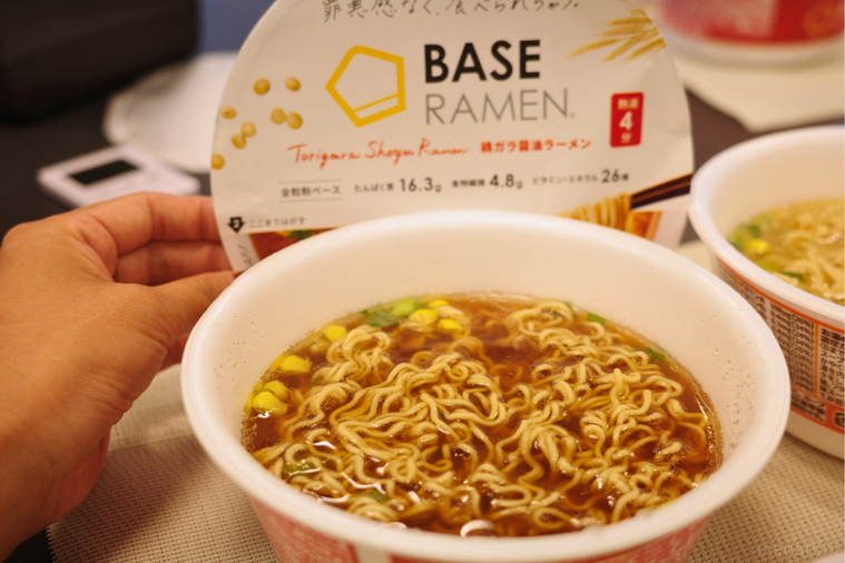 新商品BASE RAMEN 醤油