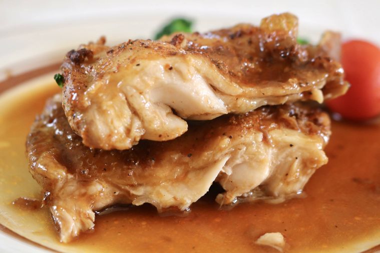 チキングリルバター醬油ソースの断面