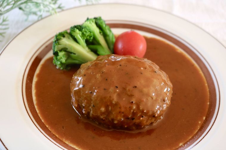 黒黒ハンバーグブラウンバターソース