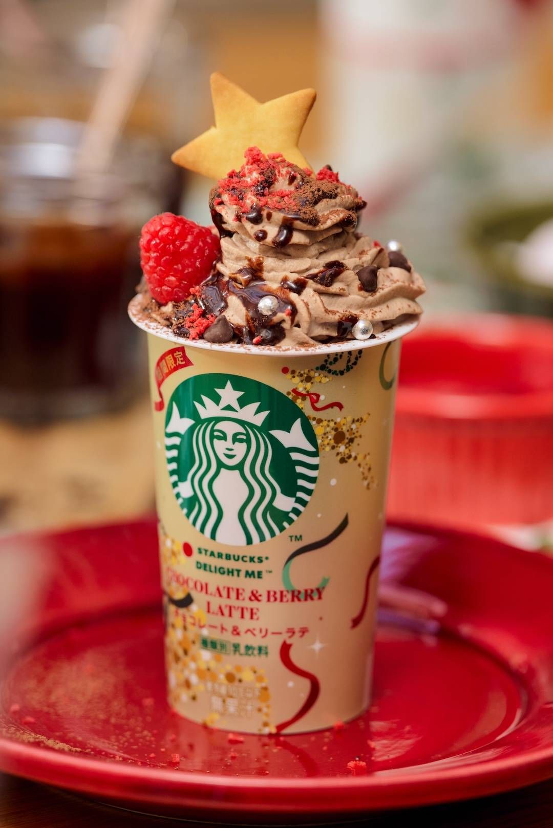 スターバックスのホリデーカップアレンジ