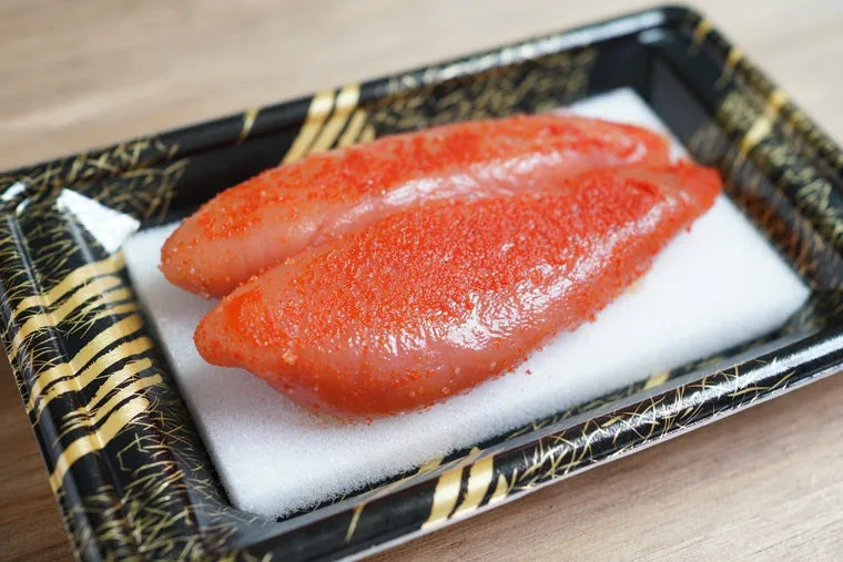 パックの上の辛子明太子