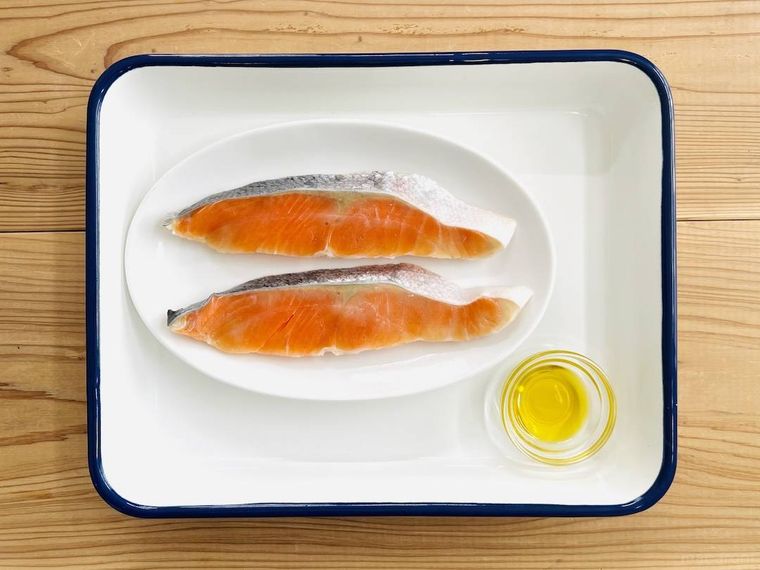 塩鮭とオリーブオイル