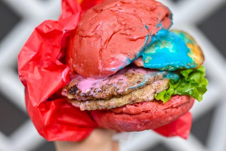 バーガーのパティのアップ