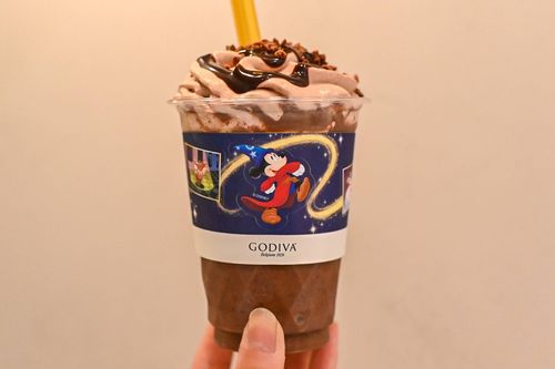 ゴディバ新作は不朽の名作ファンタジアのショコリキサーディズニーマニアが飲んでみた
