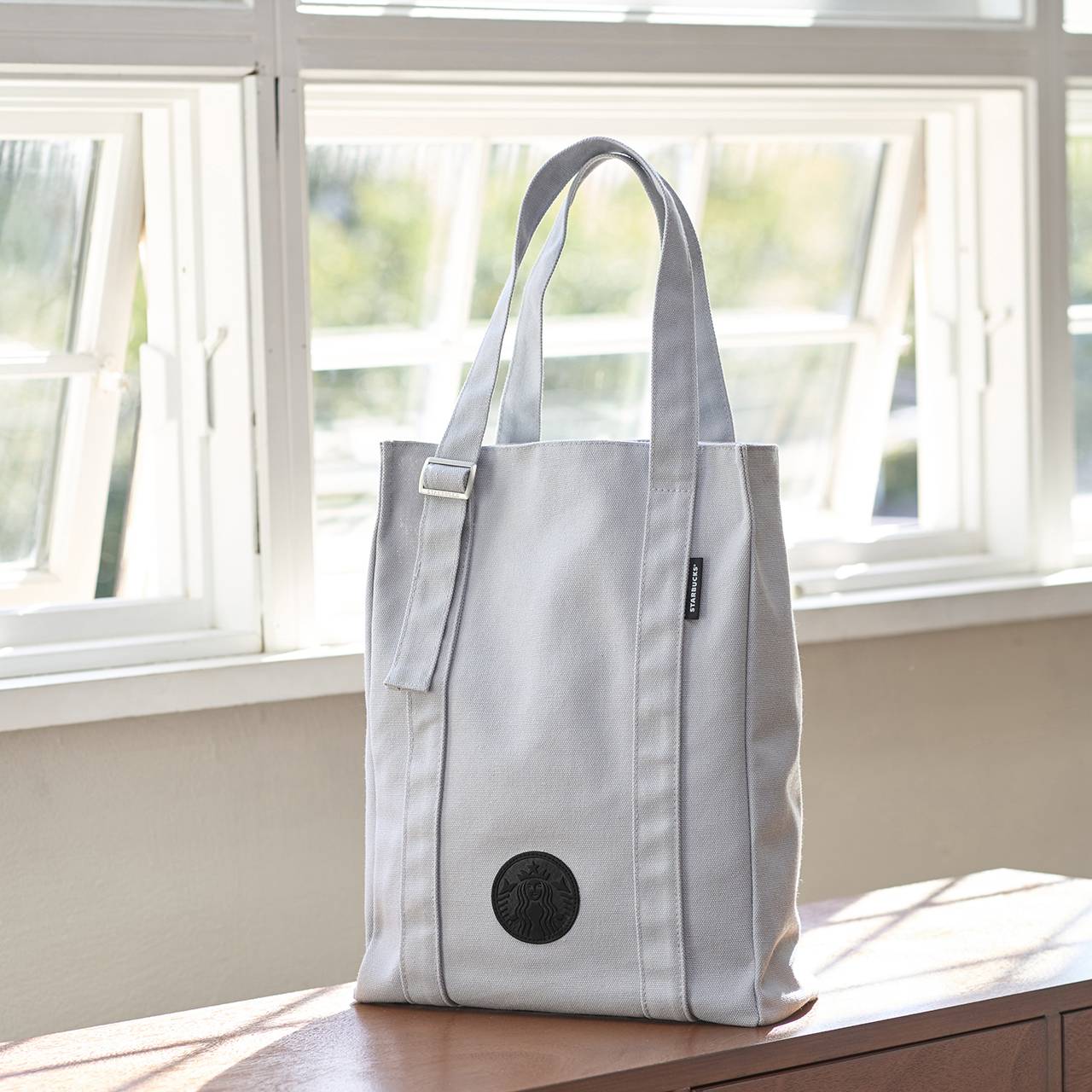 2026「スタバ福袋」抽選エントリーが11月4日に開始。気になる中身には