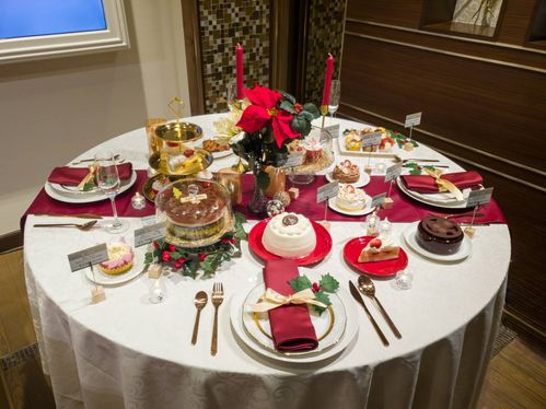 2025年セブンイレブンのクリスマス商品がすごかった平日物価高でも楽しめるラインアップ