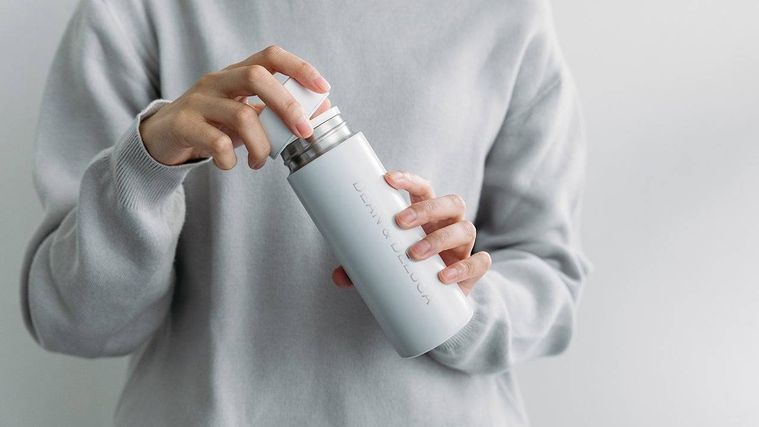 1. 限定トートバッグとスリムタンブラー2