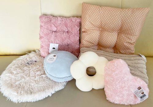 おしゃれでかわいいセリアのクッション7選ぬい活に使えるミニサイズが人気