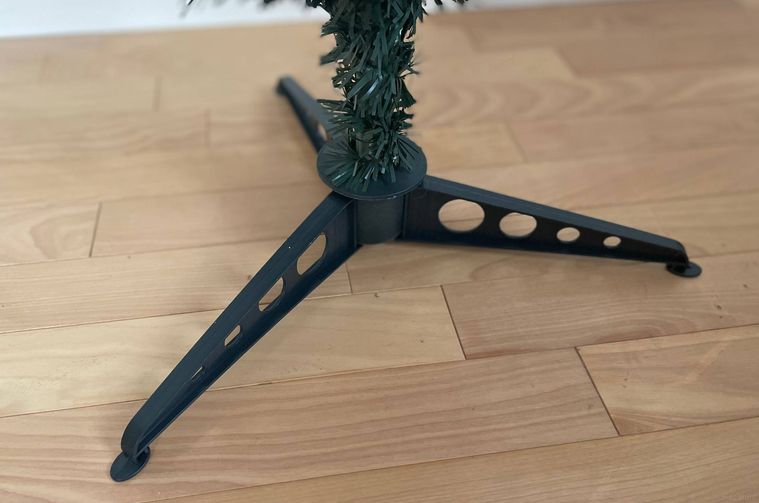 ダイソーのクリスマスツリーの土台部分