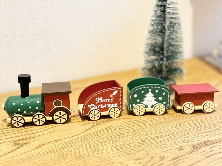 ダイソーのクリスマス機関車