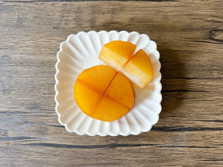 米の研ぎ汁で下茹でした大根の煮物