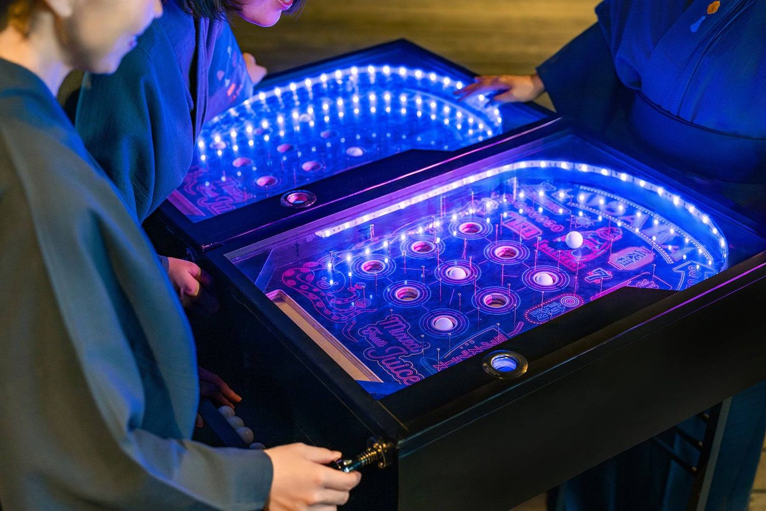 3. 大人も夢中になるなにわレトロ遊び