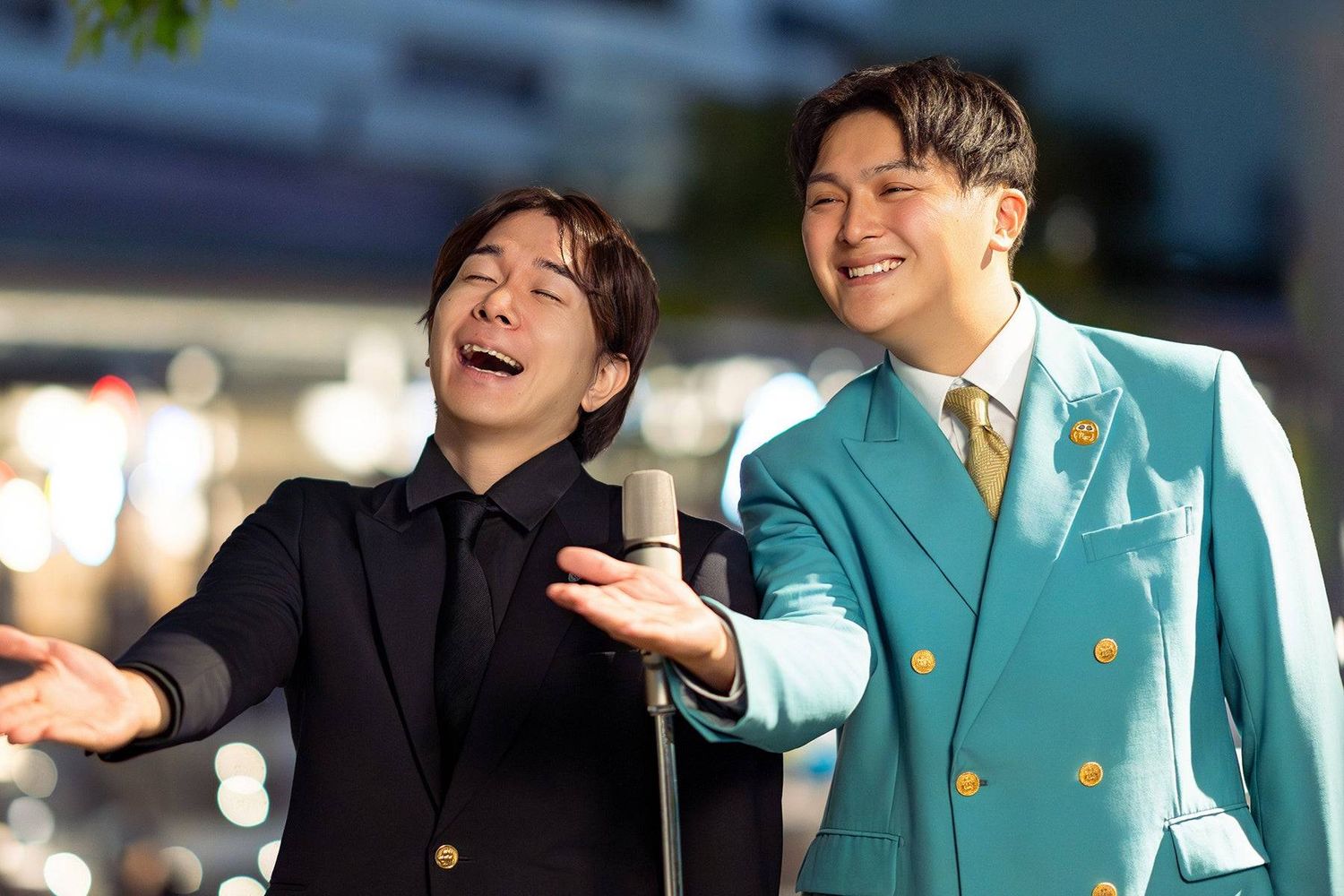 4. 笑いと一体感を楽しむコテコテSHOW TIME