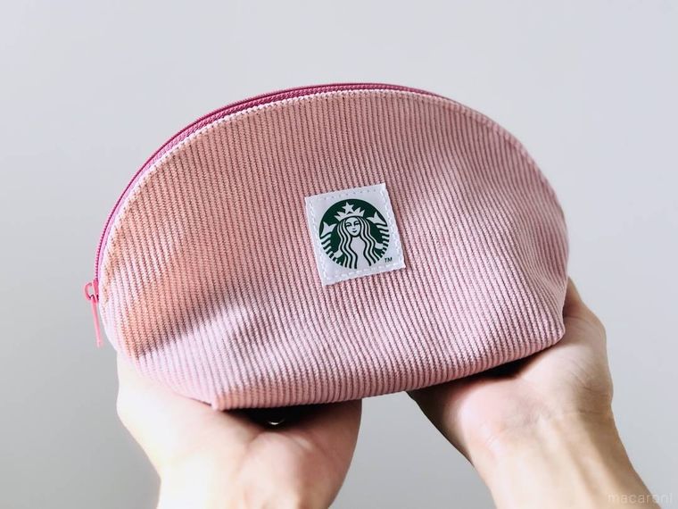 スターバックスのポーチ