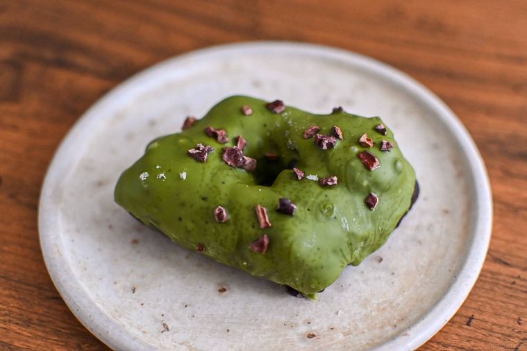 抹茶のドーナツ