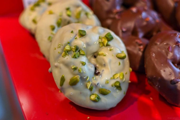 ピスタチオのドーナツ
