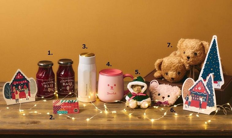 ホリデー気分を盛り上げるグッズラインナップ