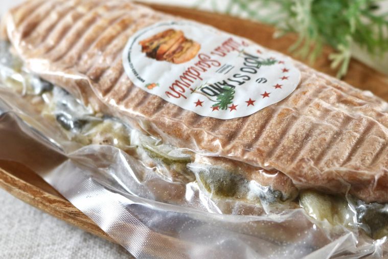 真空パックの冷凍キューバサンド