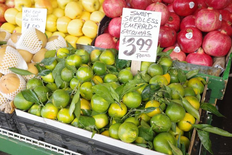 フルーツマーケット