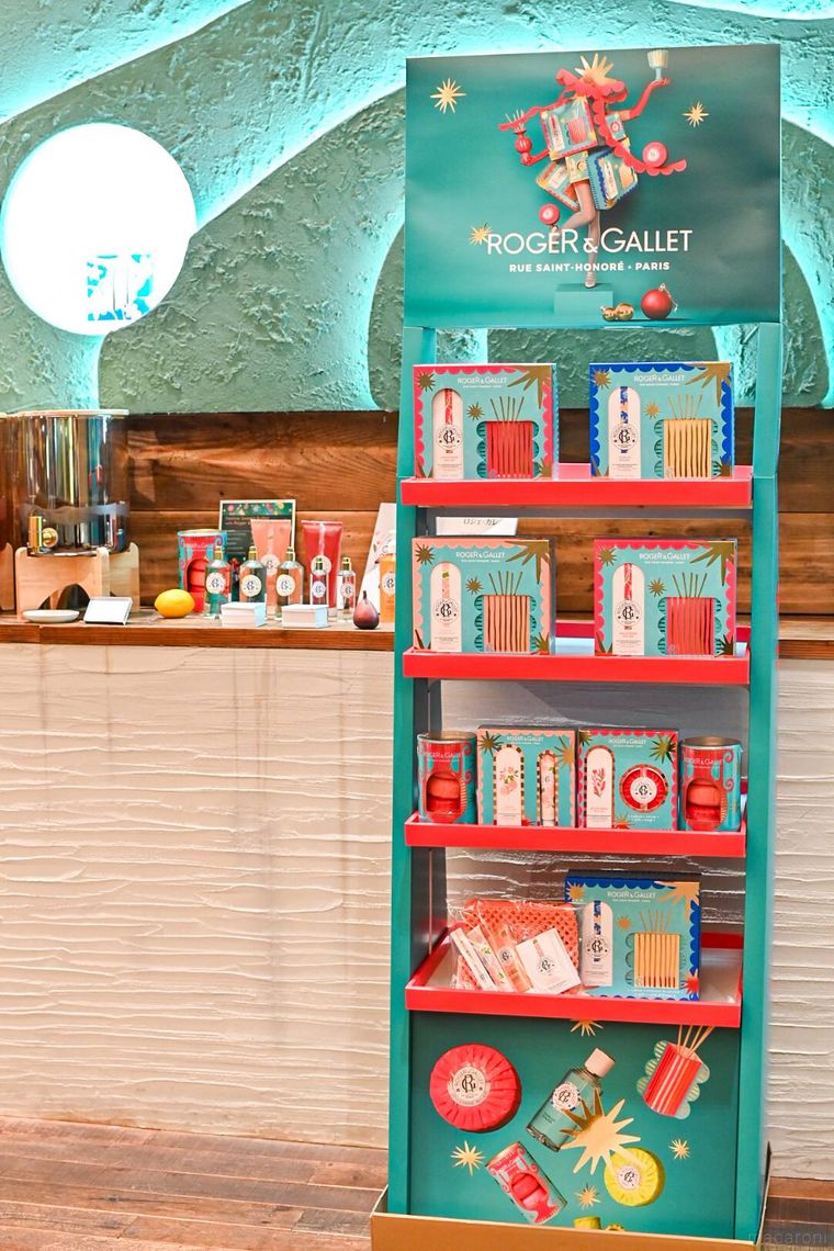 商品が並んだ棚