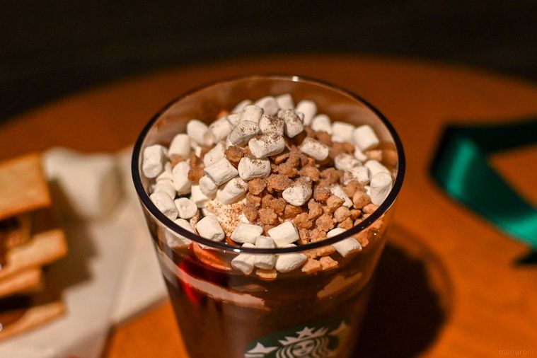 ドリンクのトッピングのアップ