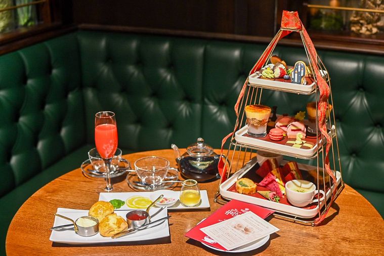 アフタヌーンティーの集合