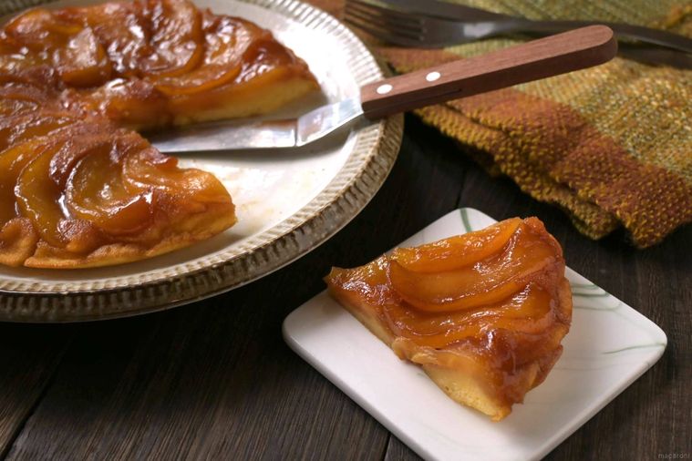 タルトタタンをカットしたところ