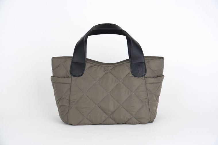 デニーズ2026 福袋のオリジナルキルティングバッグ