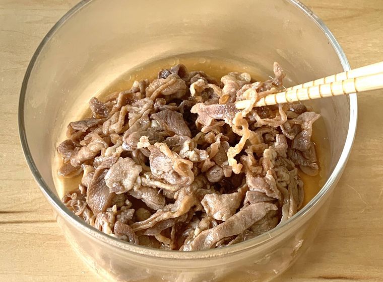 電子レンジで解凍した 業務スーパーのひねぽん