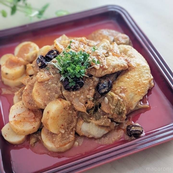 手羽先と長芋のキムチ煮込み